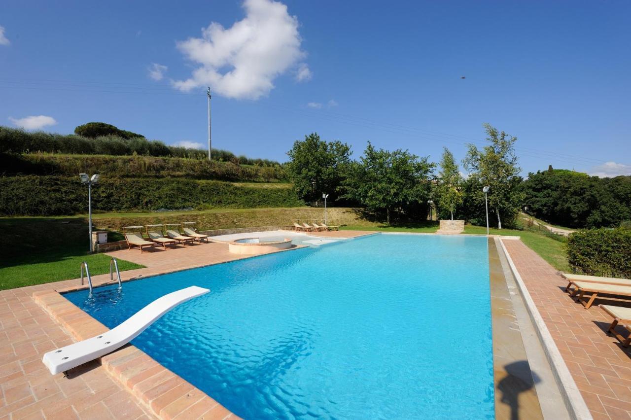 Agriturismo Il Vecchio Mandorlo Перуджа Экстерьер фото
