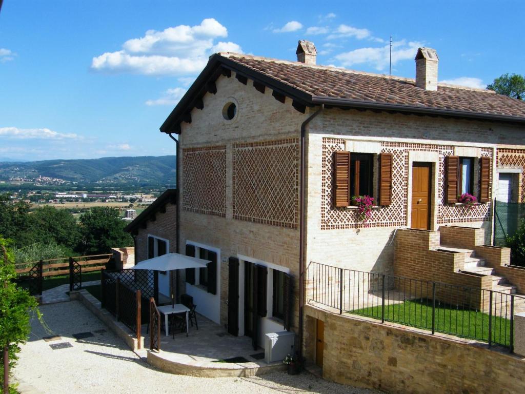 Agriturismo Il Vecchio Mandorlo Перуджа Экстерьер фото